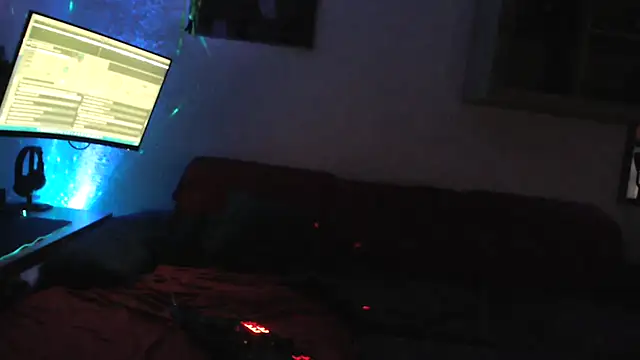 Snapshot of davidgntxxxxx chatting on November 21, 2025, 4:50 pm davidgntxxxxx online show from November 21, 2025, 4:50 pm