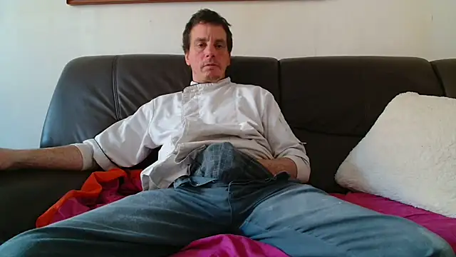 cloupefun online show from March 27, 2026, 7:28 am