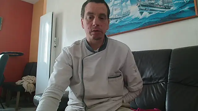 Snapshot of cloupefun chatting on February 2, 2026, 12:48 pm cloupefun online show from February 2, 2026, 12:48 pm