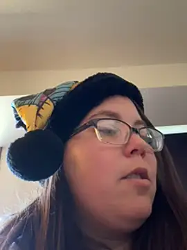 Snapshot of LacieStar chatting on December 1, 2024, 5:51 pm LacieStar online show from December 1, 2024, 5:51 pm