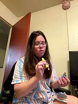 Snapshot of LacieStar chatting on December 4, 2024, 1:58 pm LacieStar online show from December 4, 2024, 1:58 pm