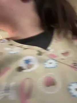 Snapshot of LacieStar chatting on December 5, 2024, 11:01 pm LacieStar online show from December 5, 2024, 11:01 pm