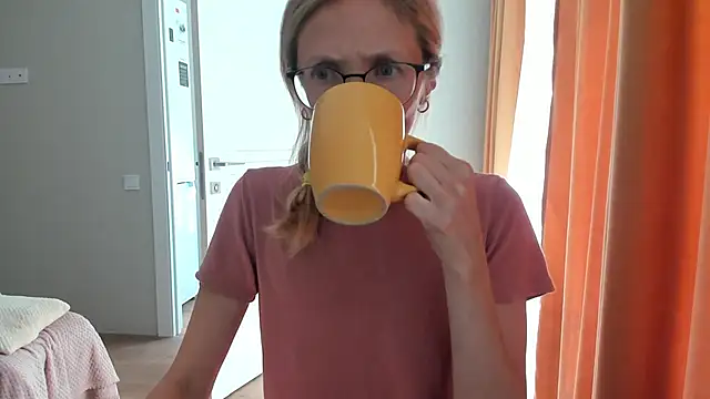 Snapshot of angelmommu chatting on September 26, 2025, 6:09 am angelmommu online show from September 26, 2025, 6:09 am