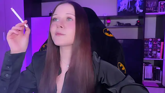 jasminevine online show from April 2, 2026, 9:21 pm