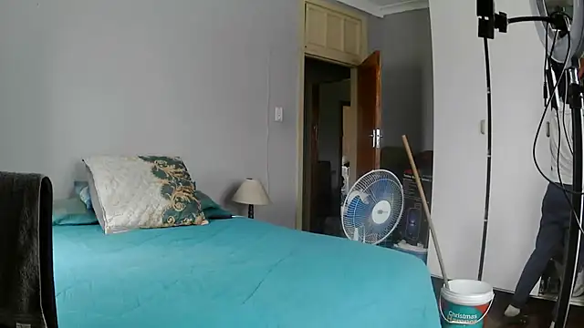 COOKIECANDY online show from February 23, 2026, 12:17 pm