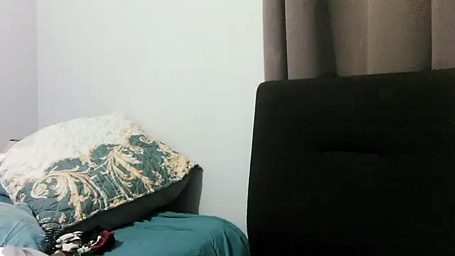 COOKIECANDY online show from November 17, 2025, 4:44 pm