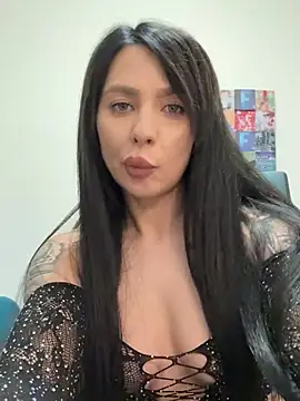 Snapshot of ArielBelly chatting on March 19, 2025, 6:44 pm ArielBelly online show from March 19, 2025, 6:44 pm