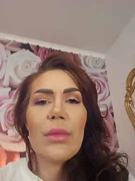 Snapshot of HessaHessy chatting on February 7, 2026, 4:15 pm HessaHessy online show from February 7, 2026, 4:15 pm