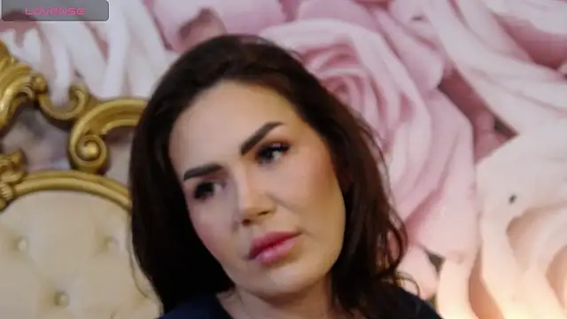 HessaHessy online show from April 19, 2026, 5:14 pm