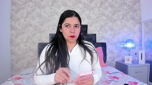 Snapshot of elizabeth_coleman chatting on November 5, 2025, 7:28 pm elizabeth coleman online show from November 5, 2025, 7:28 pm