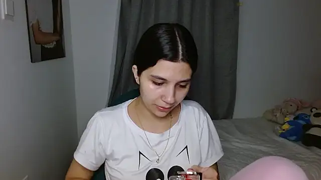 Snapshot of mia__lopez_ chatting on November 29, 2025, 5:51 am mia lopez online show from November 29, 2025, 5:51 am