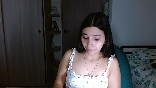 Snapshot of mia__lopez_ chatting on December 15, 2025, 11:20 pm mia lopez online show from December 15, 2025, 11:20 pm