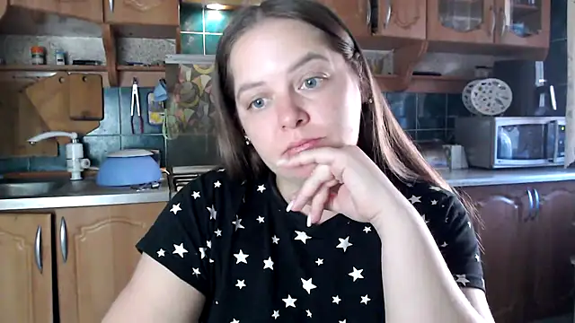 uliastar online show from September 27, 2025, 5:24 am