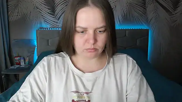 uliastar online show from March 13, 2025, 9:21 am