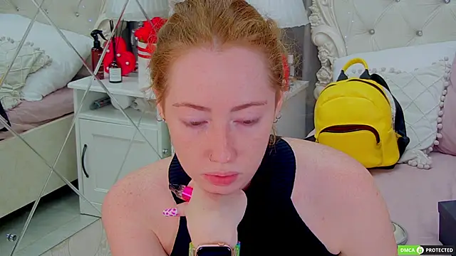 TinaBrook online show from September 24, 2025, 3:24 am