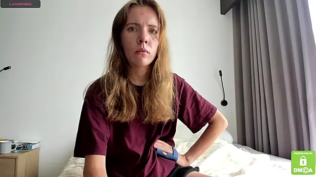 Kalisee  online show from April 15, 2026, 5:57 am