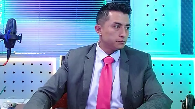 Darko0717 online show from April 19, 2026, 12:50 pm