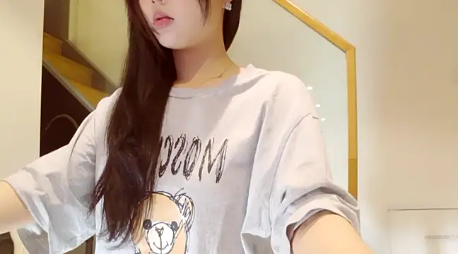 Serena-AU online show from December 28, 2024, 4:30 pm