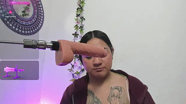 Snapshot of Hanna_moore1 chatting on February 3, 2025, 10:00 pm Hanna moore1 online show from February 3, 2025, 10:00 pm