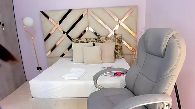 kylie reyes online show from May 5, 2026, 7:39 pm