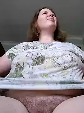xxSexyBushLinnxx online show from July 28, 2026, 10:12 am