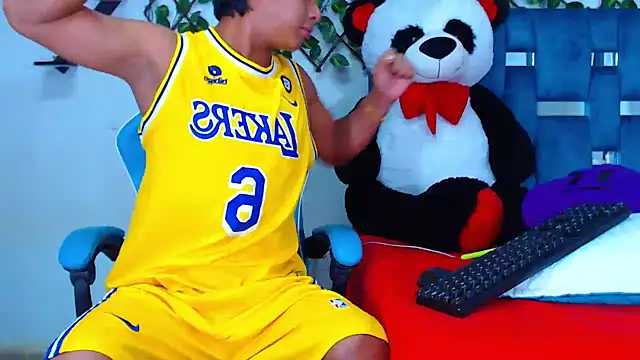 Snapshot of Hakim_prettynigg chatting on October 25, 2025, 1:56 pm Hakim prettynigg online show from October 25, 2025, 1:56 pm