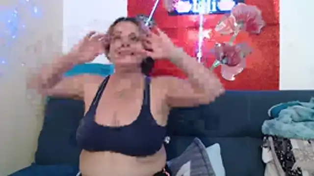 liliimilf online show from March 10, 2026, 2:10 pm