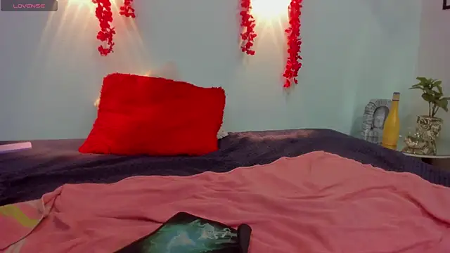 tracycum online show from March 15, 2025, 11:28 pm