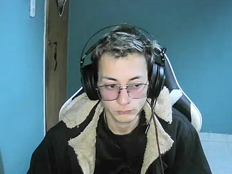 Snapshot of Jughead_16 chatting on September 10, 2025, 2:32 am Jughead 16 online show from September 10, 2025, 2:32 am