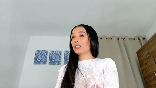 Snapshot of Ariadna-07 chatting on July 12, 2026, 3:29 am Ariadna-07 online show from July 12, 2026, 3:29 am
