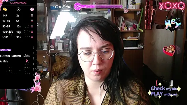 Snapshot of LeonaHarrison chatting on February 18, 2025, 4:37 am LeonaHarrison online show from February 18, 2025, 4:37 am