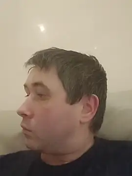 Snapshot of tores992 chatting on November 17, 2025, 6:56 pm tores992 online show from November 17, 2025, 6:56 pm