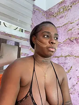 Snapshot of EBONNYGODDESXXX chatting on November 21, 2025, 8:19 pm EBONNYGODDESXXX online show from November 21, 2025, 8:19 pm