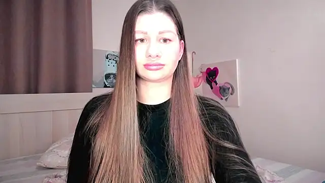 JuicyHelenX online show from February 9, 2026, 5:11 pm