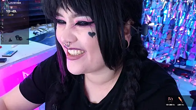 Snapshot of wickedxqueen chatting on March 5, 2025, 8:00 am wickedxqueen online show from March 5, 2025, 8:00 am