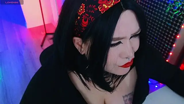 Snapshot of wickedxqueen chatting on June 27, 2026, 12:55 pm wickedxqueen online show from June 27, 2026, 12:55 pm