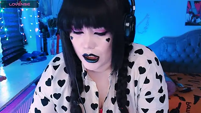 Snapshot of wickedxqueen chatting on February 20, 2025, 5:44 am wickedxqueen online show from February 20, 2025, 5:44 am