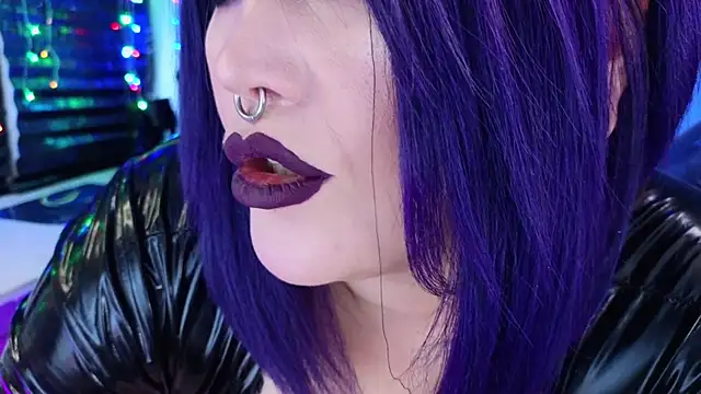 Snapshot of wickedxqueen chatting on March 16, 2025, 5:36 am wickedxqueen online show from March 16, 2025, 5:36 am