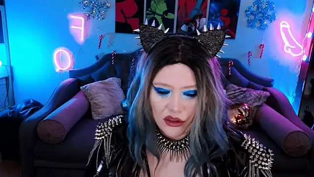 Snapshot of wickedxqueen chatting on December 29, 2024, 3:22 am wickedxqueen online show from December 29, 2024, 3:22 am