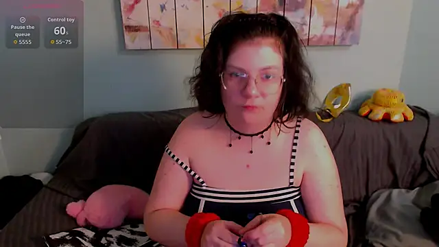 EverlyRays online show from June 16, 2026, 5:24 pm