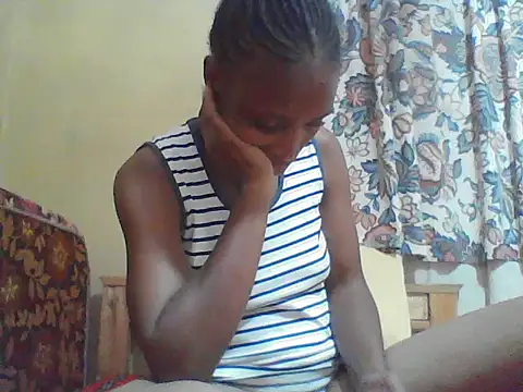 Snapshot of Smillie_prety chatting on June 12, 2026, 4:05 pm Smillie prety online show from June 12, 2026, 4:05 pm