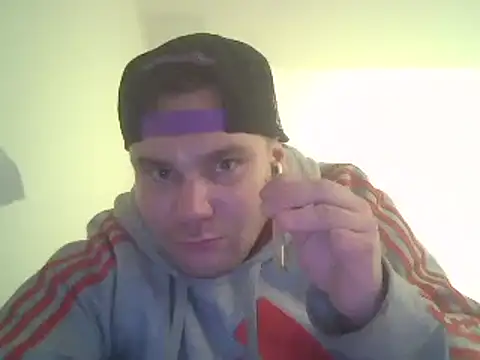 Snapshot of ACABFTP chatting on October 9, 2025, 10:54 pm ACABFTP online show from October 9, 2025, 10:54 pm