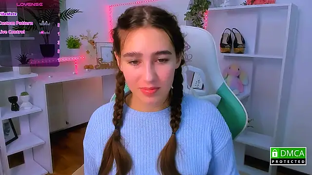 Snapshot of _Eliizabeth_ chatting on November 21, 2025, 10:31 pm Eliizabeth online show from November 21, 2025, 10:31 pm