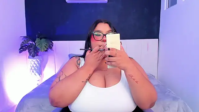 tifanny bigboobs11 online show from June 21, 2026, 10:54 am