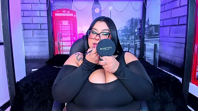 tifanny bigboobs11 online show from May 12, 2026, 11:49 am