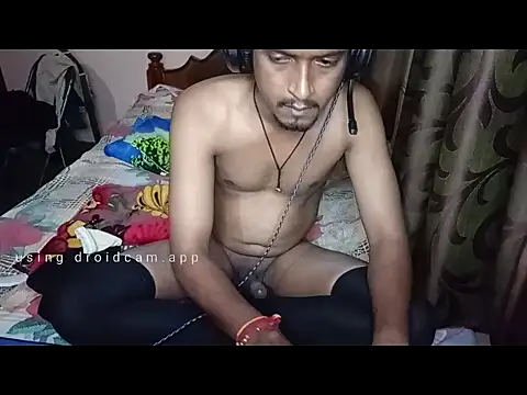 Snapshot of Sexypavi09 chatting on September 18, 2025, 6:33 pm Sexypavi09 online show from September 18, 2025, 6:33 pm