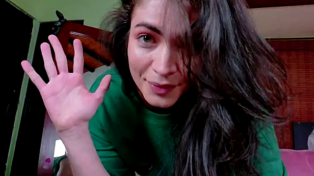 Snapshot of Emma__Blanco chatting on December 2, 2025, 9:49 pm Emma Blanco online show from December 2, 2025, 9:49 pm