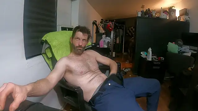 Snapshot of leanjamesdean chatting on February 20, 2025, 2:07 am leanjamesdean online show from February 20, 2025, 2:07 am