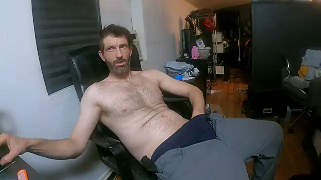 Snapshot of leanjamesdean chatting on March 1, 2025, 3:53 am leanjamesdean online show from March 1, 2025, 3:53 am