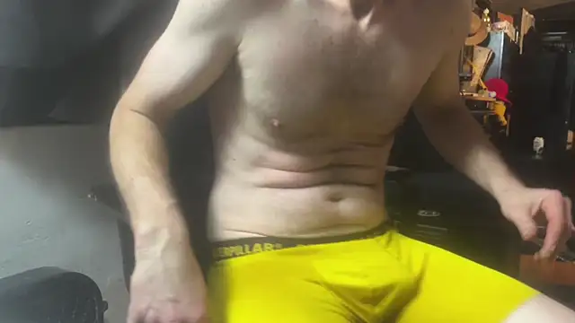 Snapshot of leanjamesdean chatting on September 29, 2025, 2:40 am leanjamesdean online show from September 29, 2025, 2:40 am